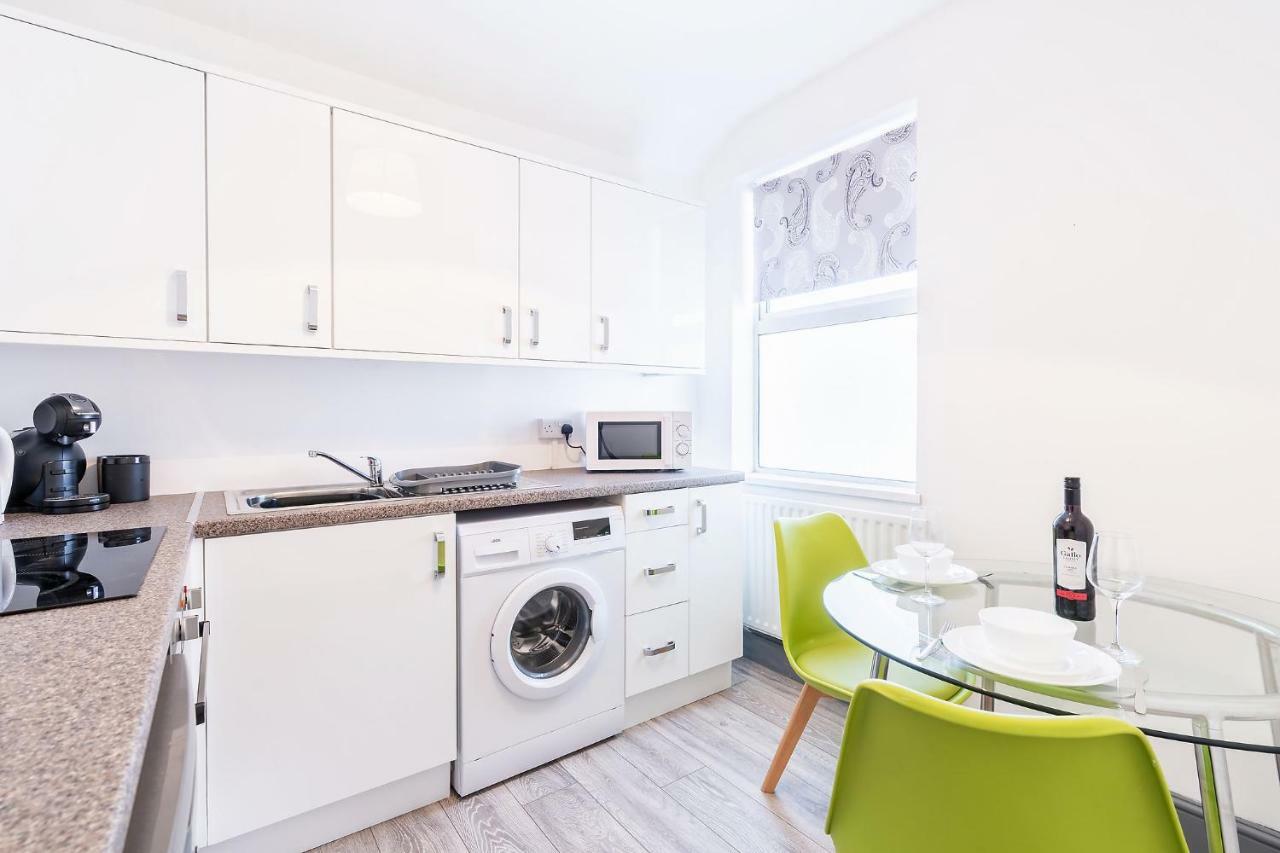 The Urban Apartment Doncaster Bagian luar foto