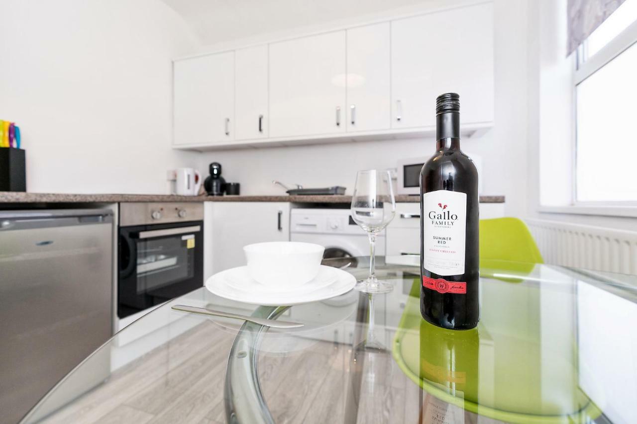 The Urban Apartment Doncaster Bagian luar foto
